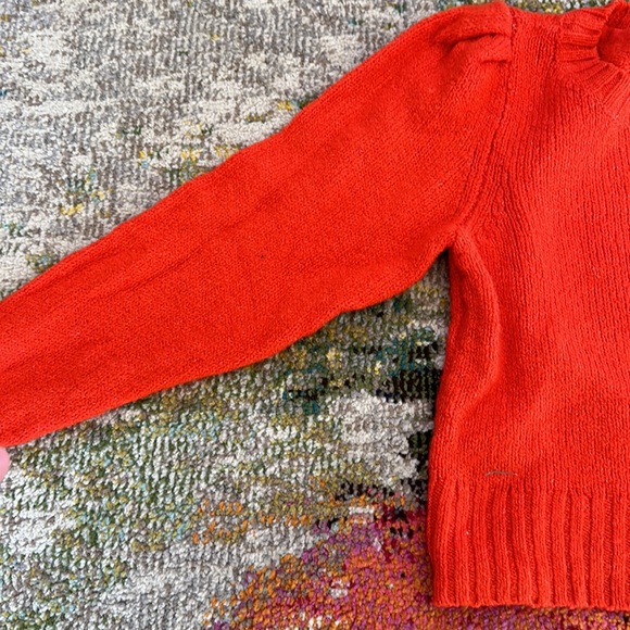 Red sweater - Picture 2 of 3